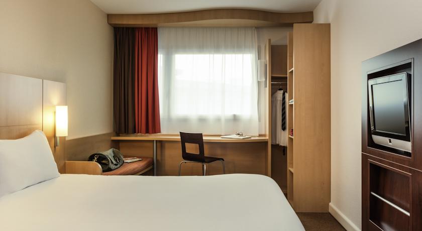 ibis Paris Ornano Montmartre Paris